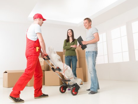 Removal truck used for property moves across Longford and nearby areas